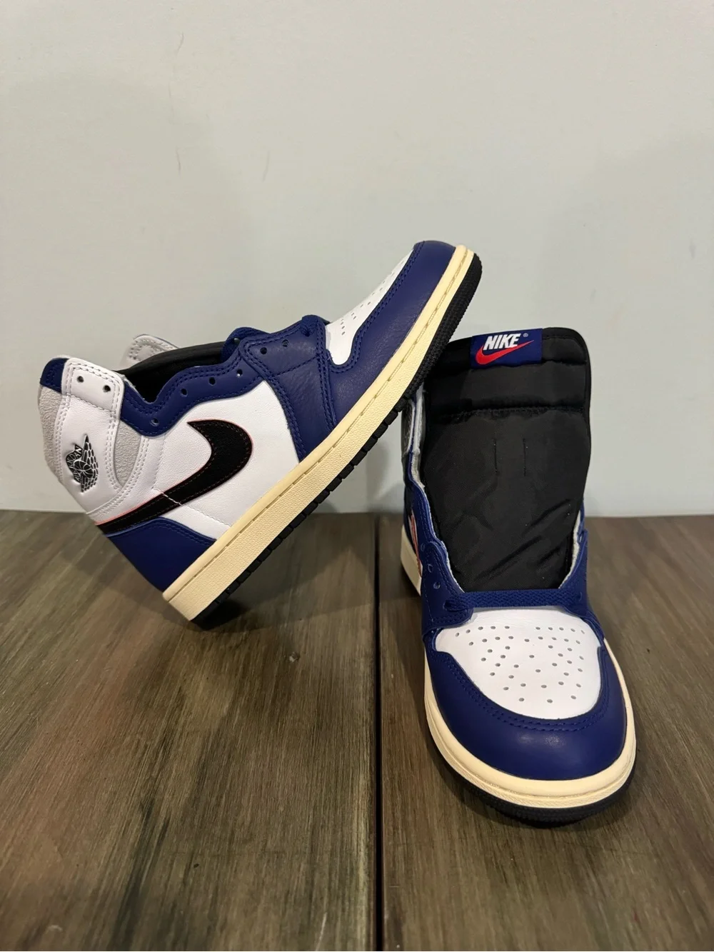 NIKE AIR JORDAN 1 RETRO HIGH OG RARE AIR DEEP ROYAL BLUE SHOES